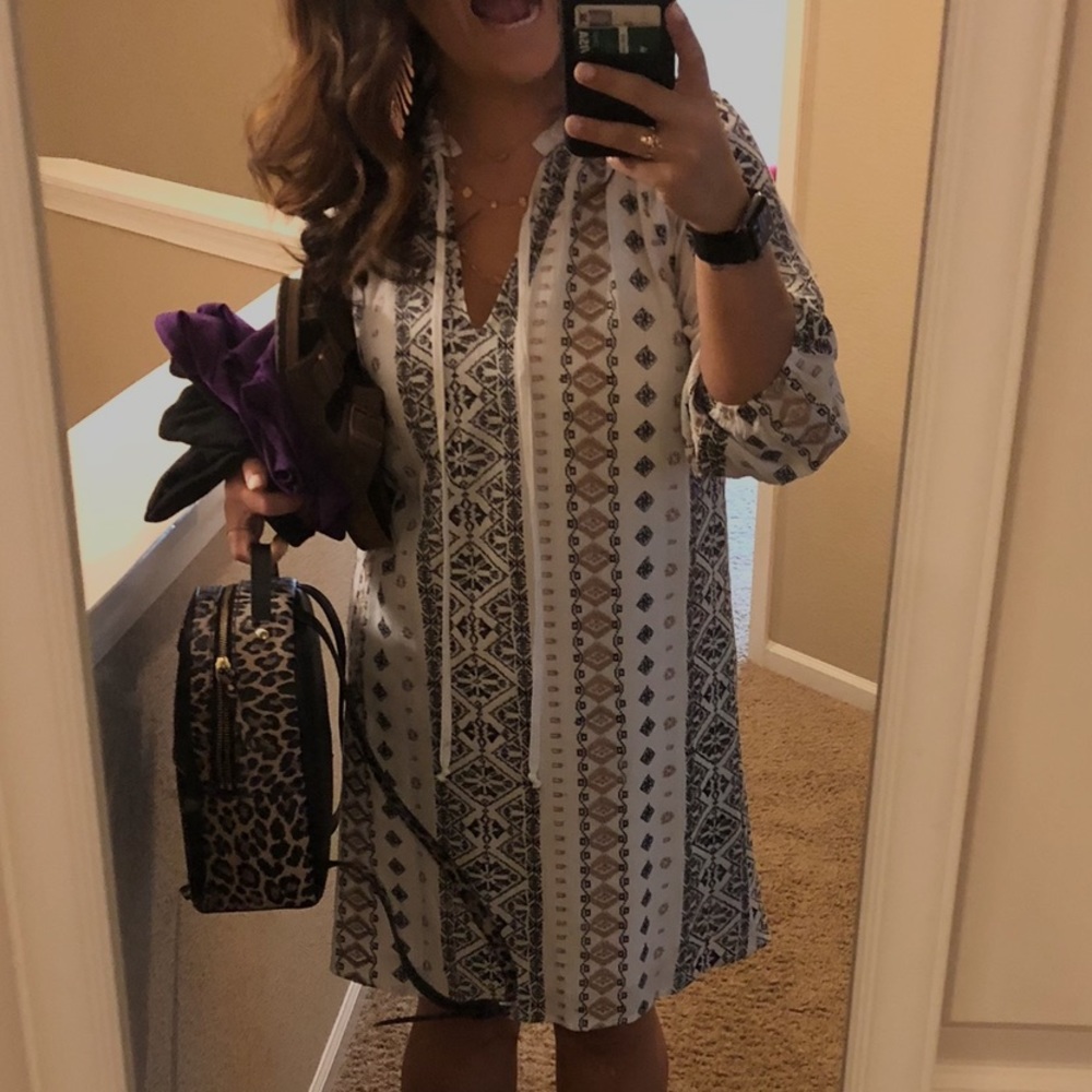 Blue rain white embroidery dress